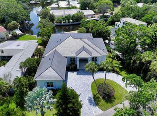 4815 Featherbed Ln, Sarasota, FL 34242