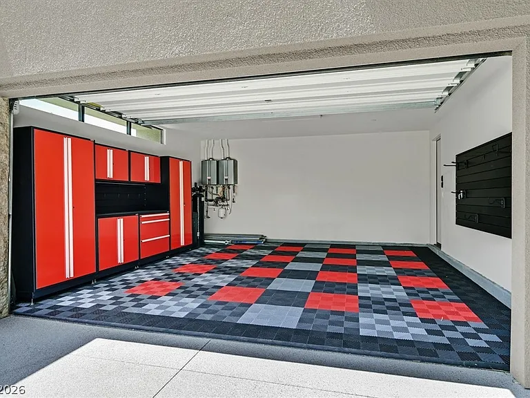 807 Magnum Cliff Ct — Photo 60