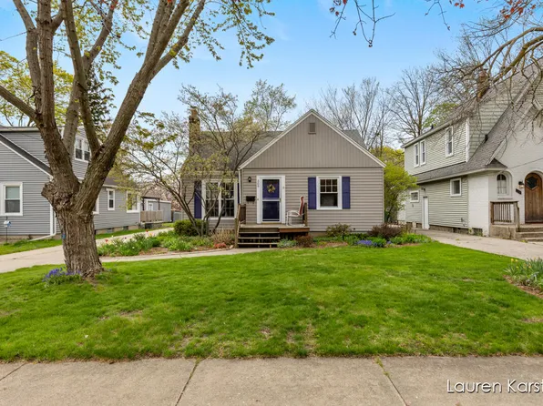 309 Lawndale Ave NE, Grand Rapids, MI 49503