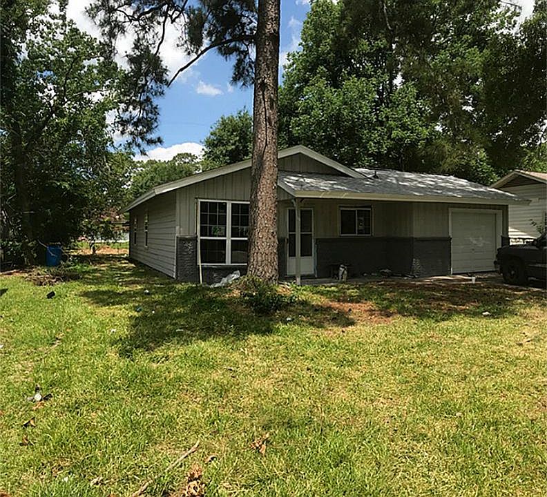 1st image of 10403 Bretton Dr