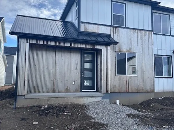 4818 Briarwood Ln, Bozeman, MT 59718