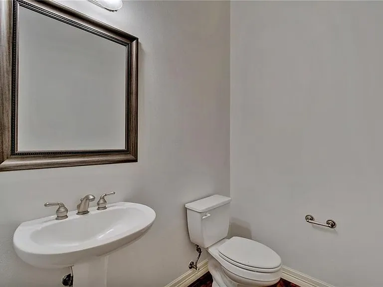 2814 Cool River Loop — Photo 36