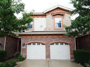 317 De Trevi, Bloomingdale, IL 60108