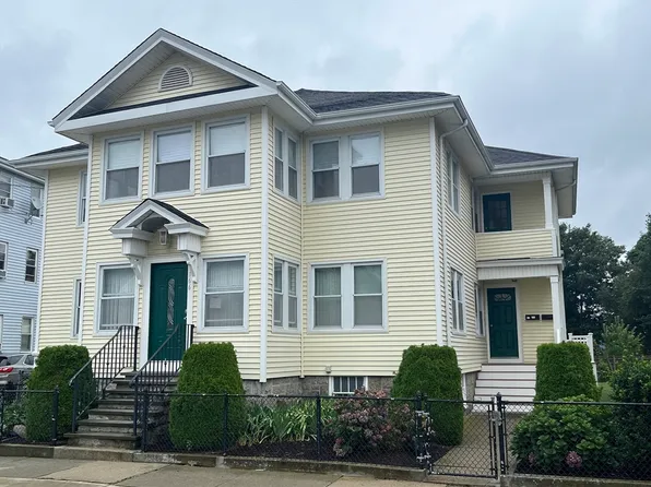 1166 S Main St, Fall River, MA 02724