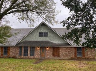 4220 36th St, Port Arthur, TX 77642