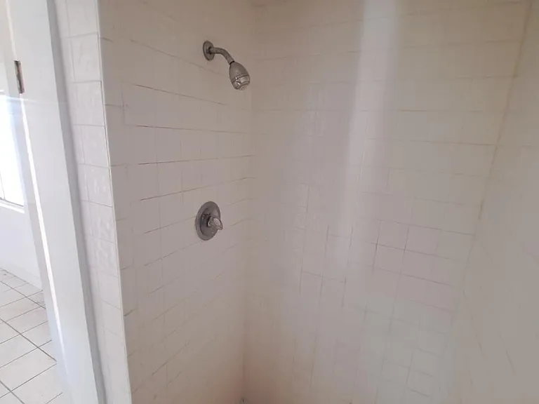 1504 Fairfield Dr — Photo 15