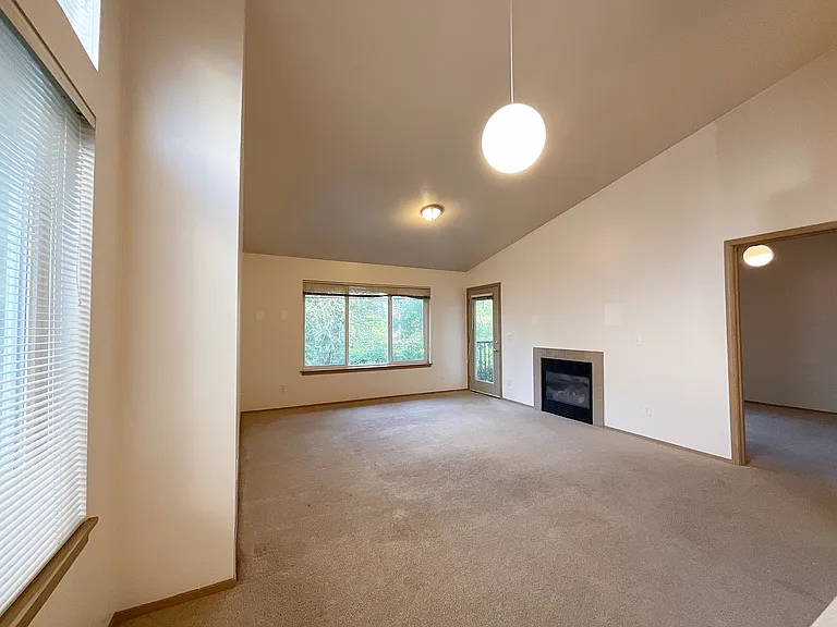 17726 12th Ave NE #104 — Photo 3