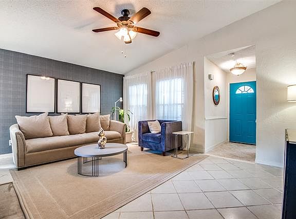 3rd image of 2640 Via La Paloma