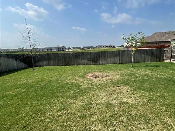 3rd image of 10223 Alamosa Ln