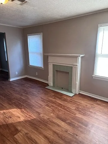 2107 Hardin Dr — Photo 4