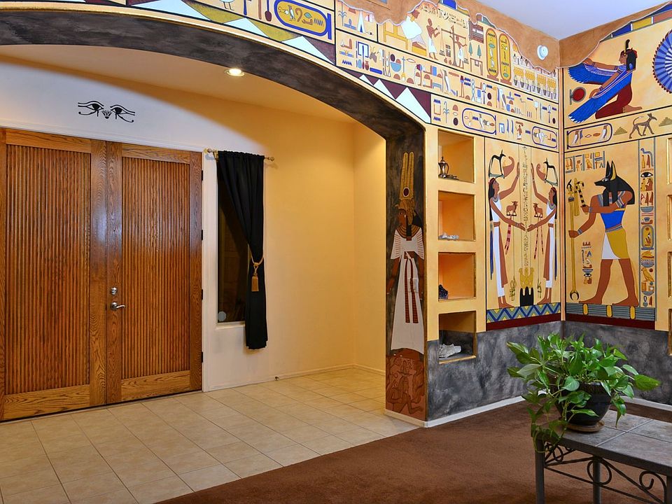 1st image of 10655 E Eisenbergs Pl