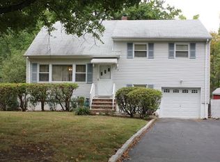 17 Montclair Ave, Edison, NJ 08820