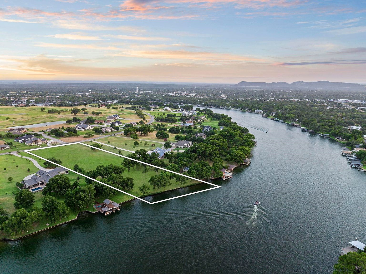 1401 Legends Parkway, Kingsland Bc, TX 78639 Zillow