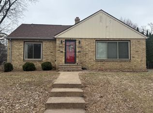 3950-3954 Scott Ave N, Minneapolis, MN 55422