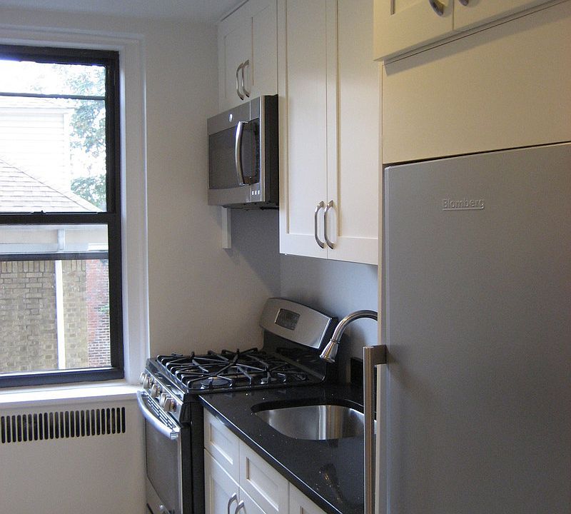 1st image of 2506 Davidson Ave APT 3D