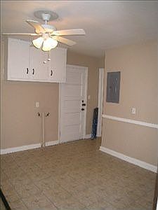 4th image of 526 Hilda St
