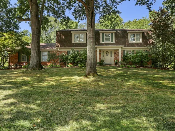 12622 Royal Manor Dr, Saint Louis, MO 63141