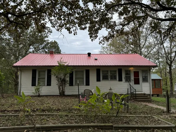 204 Larkin Hts, Waverly, TN 37185
