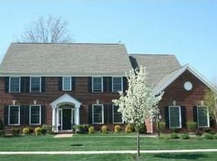 5890 Willow Bend Ln, Westerville, OH 43082