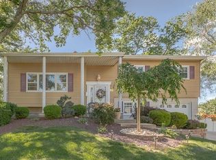 55 Gaub Rd, Old Bridge, NJ 08857