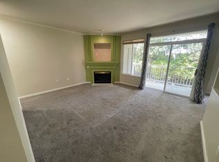 25235 SE Klahanie Blvd APT N203, Sammamish, WA 98029
