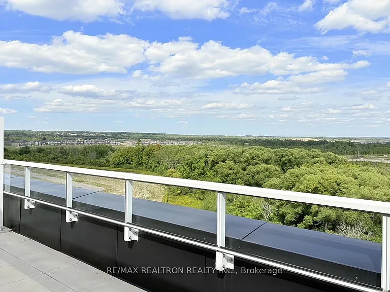 6 David Eyer Rd #Penthouse 915 — Photo 12