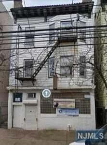 685 Summer Ave, Newark, NJ, 07104