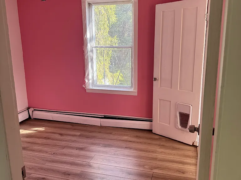 754 Roosevelt Ave #2 — Photo 22