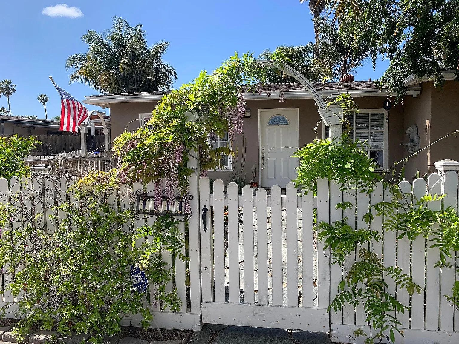 *。+Sola。* 4644 Kolohala St, Honolulu, HI 96816 | Redfin