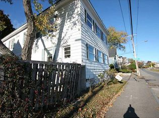 226 Veranda St, Portland, ME 04103