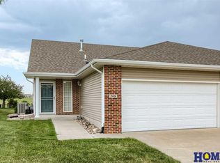 2401 Cedar Cove Rd, Lincoln, NE 68507