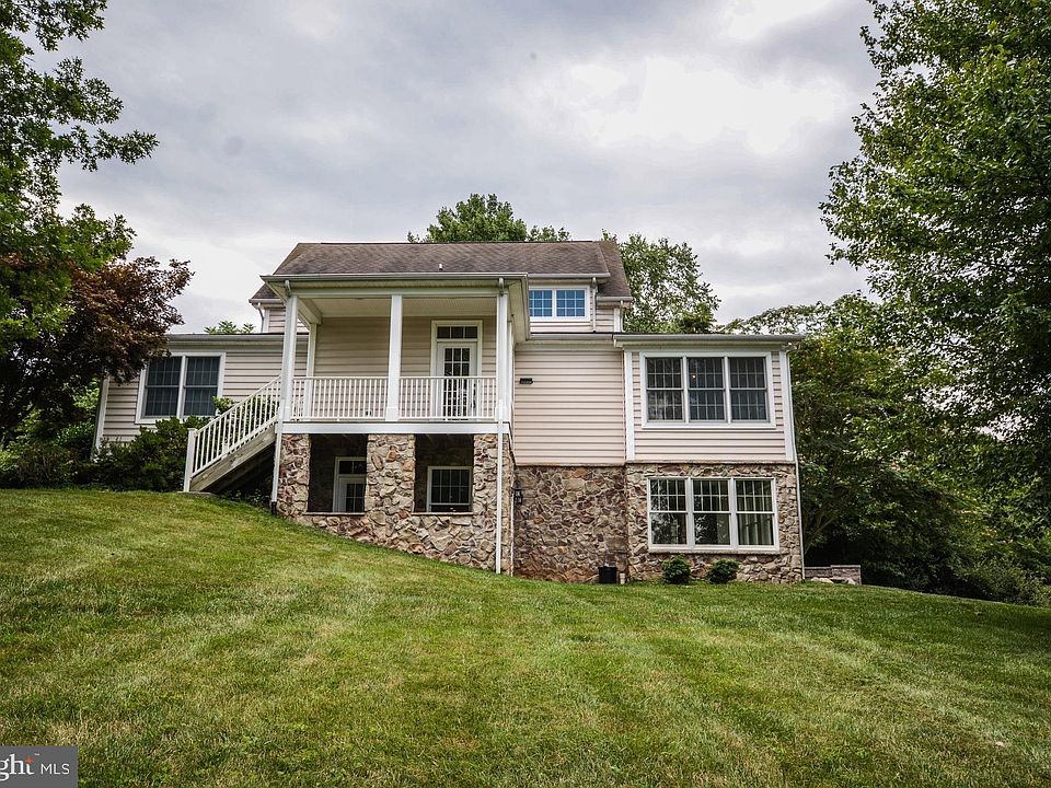 1st image of 8711 Hawbottom Rd