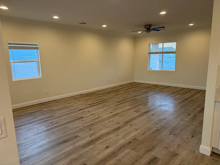 4901 Stubblefield Dr — Photo 8