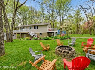 124 Fern Ridge Rd, Blakeslee, PA 18610