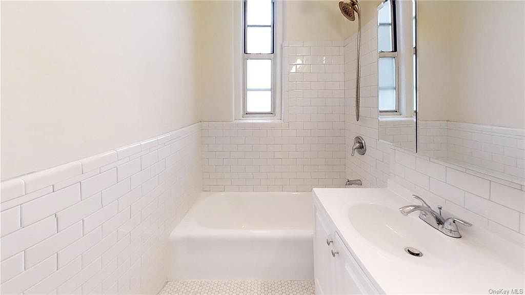 472 Gramatan Avenue UNIT H1, Mount Vernon, NY 10552 Zillow