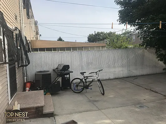 Sold by Top Nest Inc. | media 9