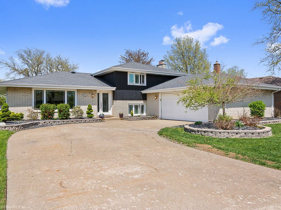 1st image of 7808 Sycamore Dr