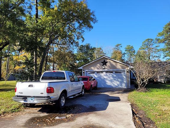 2nd image of 21011 Flying Cloud Cir
