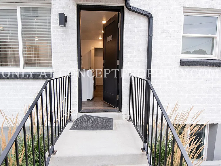2740 S 1300 E — Photo 21