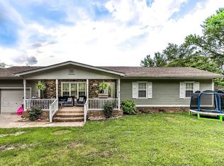 834 Summit St, Jellico, TN 37762
