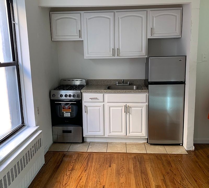 1st image of 2419 Adam C Powell Blvd #5AF