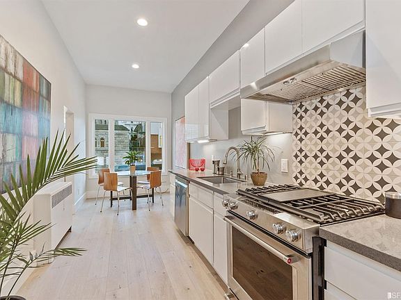 3rd image of 1620 Broadway #9