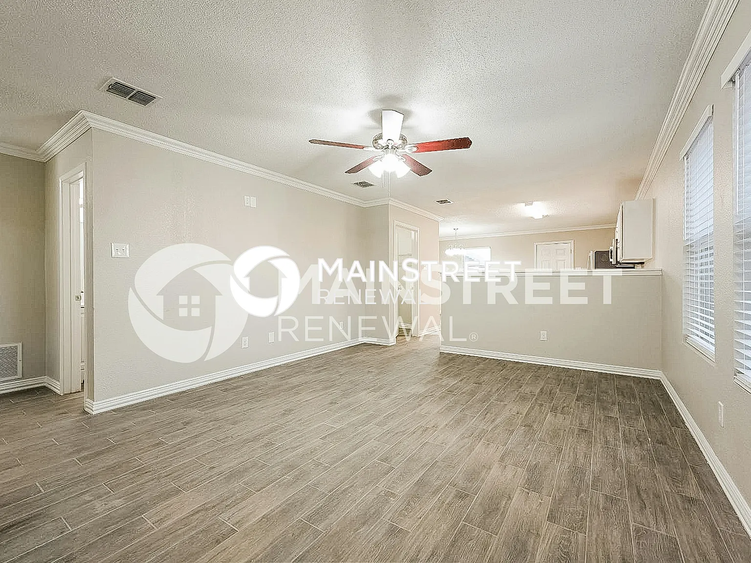 704 Panola Dr — Photo 3