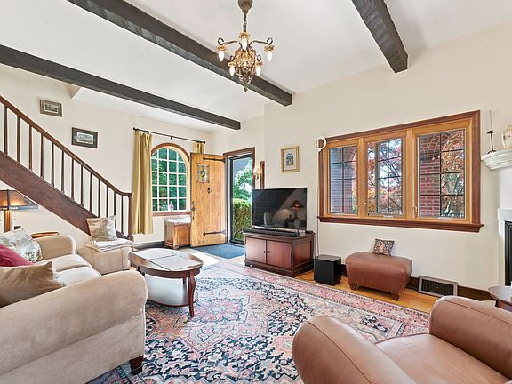 4th image of 6515 Landview Rd