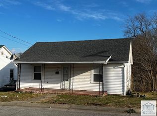 212 Park St, Martinsville, VA 24112