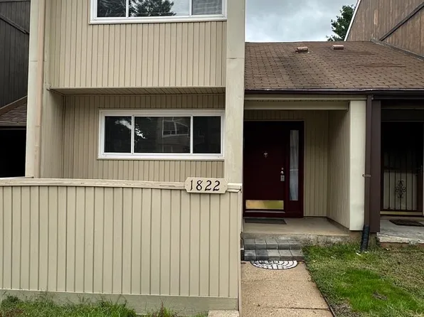 1822 Old Post Ter, Woodbridge, VA 22191