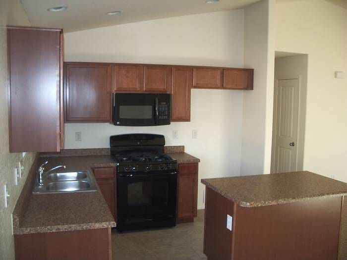 2nd image of 28887 N Coal Ave