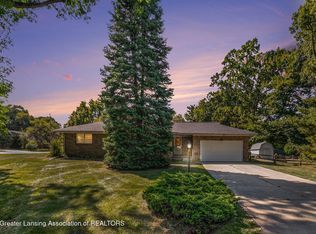 1606 Forest Hills Dr, Okemos, MI 48864