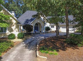 1259 Olde Lexington Rd, Hoschton, GA 30548