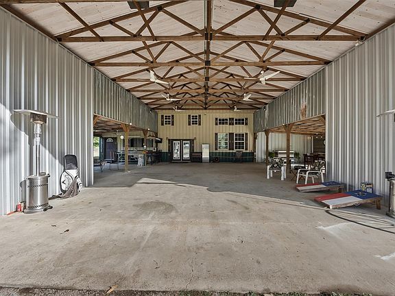 3rd image of 40 Olson Rd